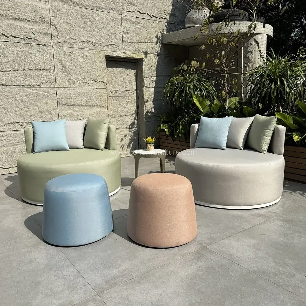 Cara memilih material untuk furnitur luar ruangan dengan benar dan memeliharanya