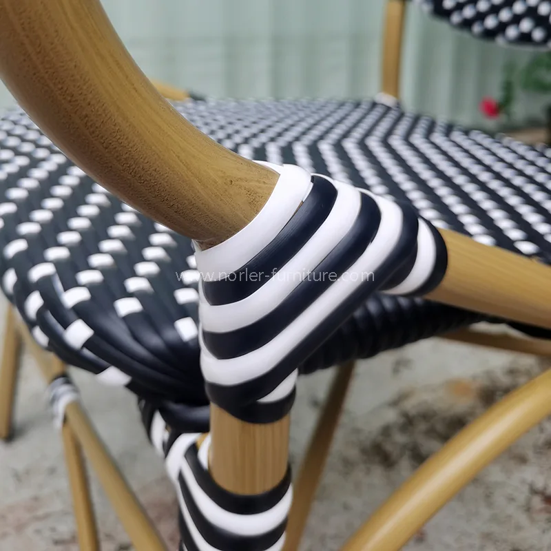 Modern Tahan Air Tahan Aluminium Pe Rattan Dining Set