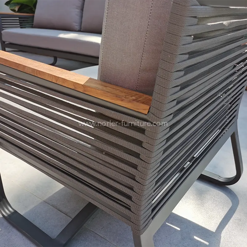 Sofa sandaran tangan kayu aluminium outdoor terbaru