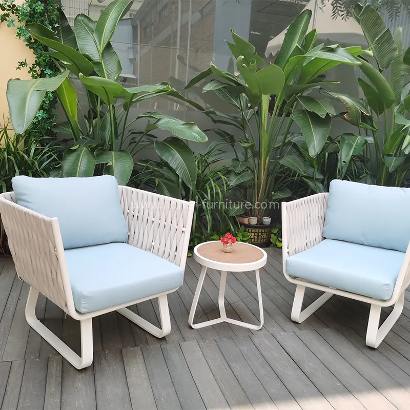 Meja balkon luar dan kursi set aluminium paduan