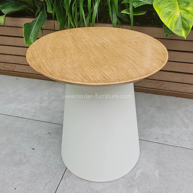 Meja bingkai aluminium gandum kayu outdoor disikat